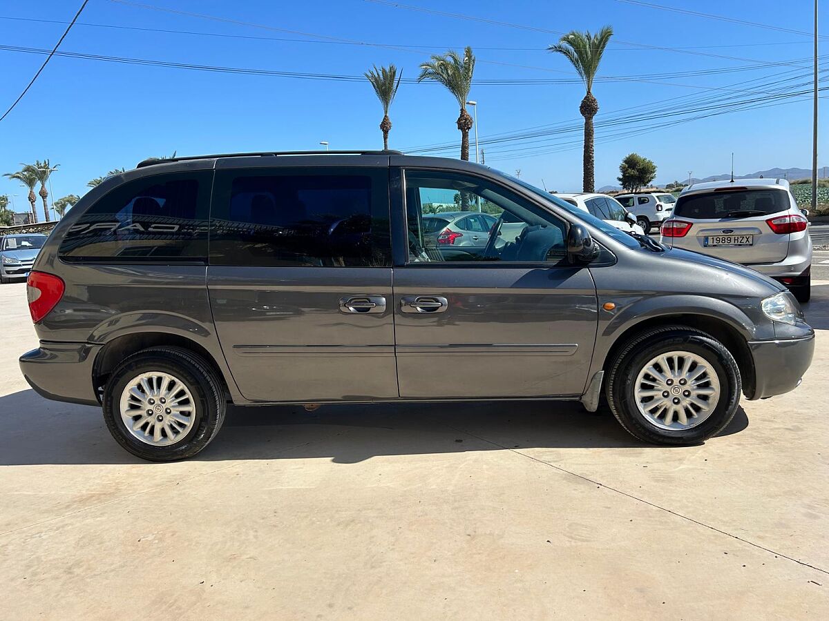 CHRYSLER VOYAGER LTD 2.8 CRDI AUTO SPANISH LHD IN SPAIN 95000 MILES 6 SEAT 2006